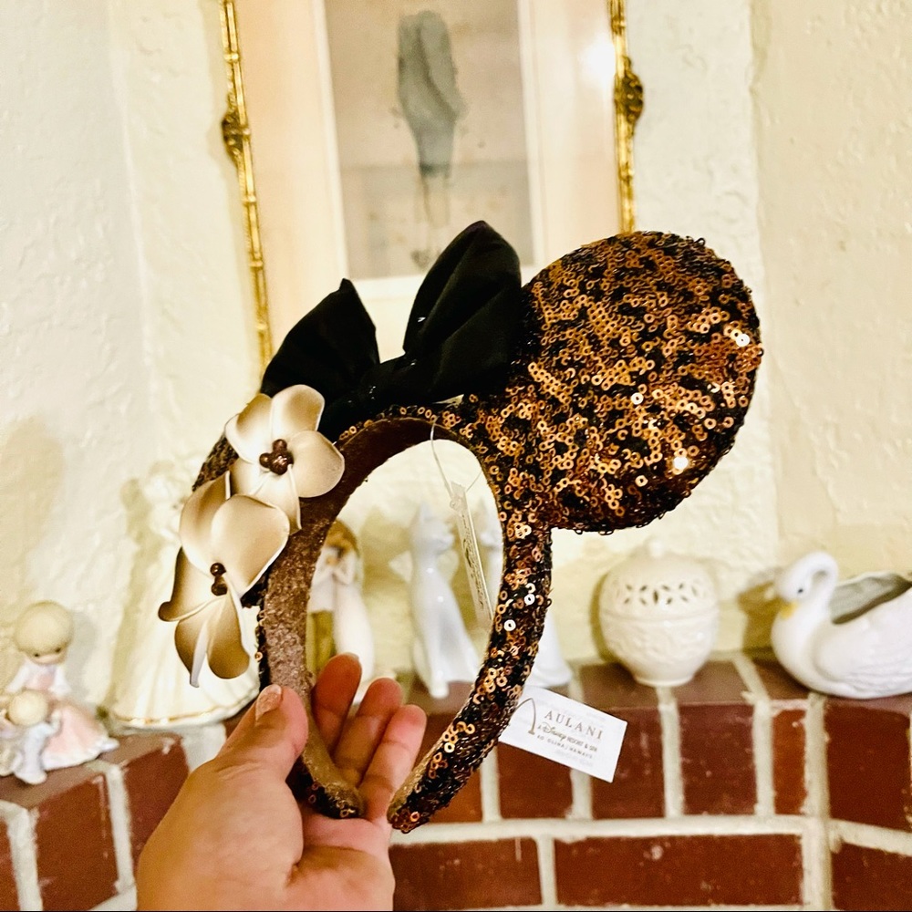 Limited Release *Disney Parks Aulani Minnie Ears - Picture 4 of 6
